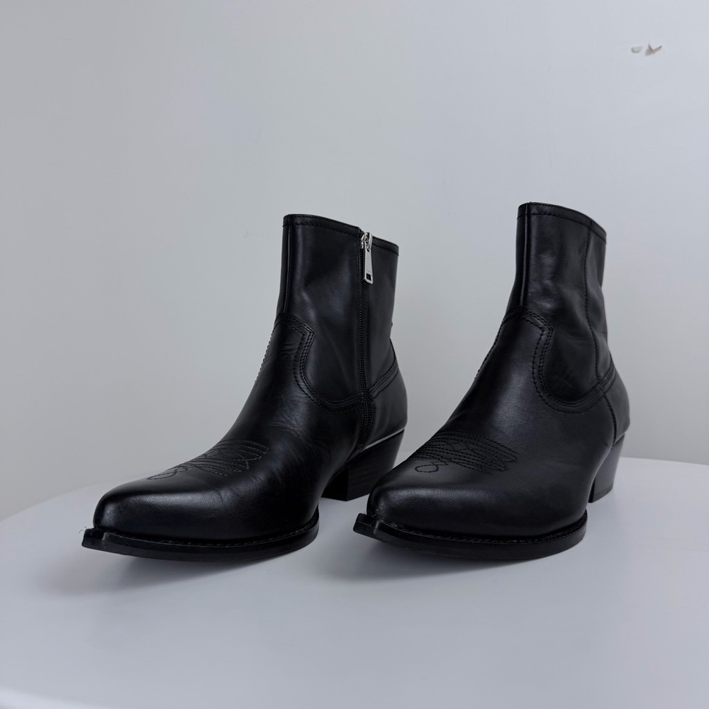 DKNY "Lukas" Western Cowboy Ankle Boot — Black — Women's US 10